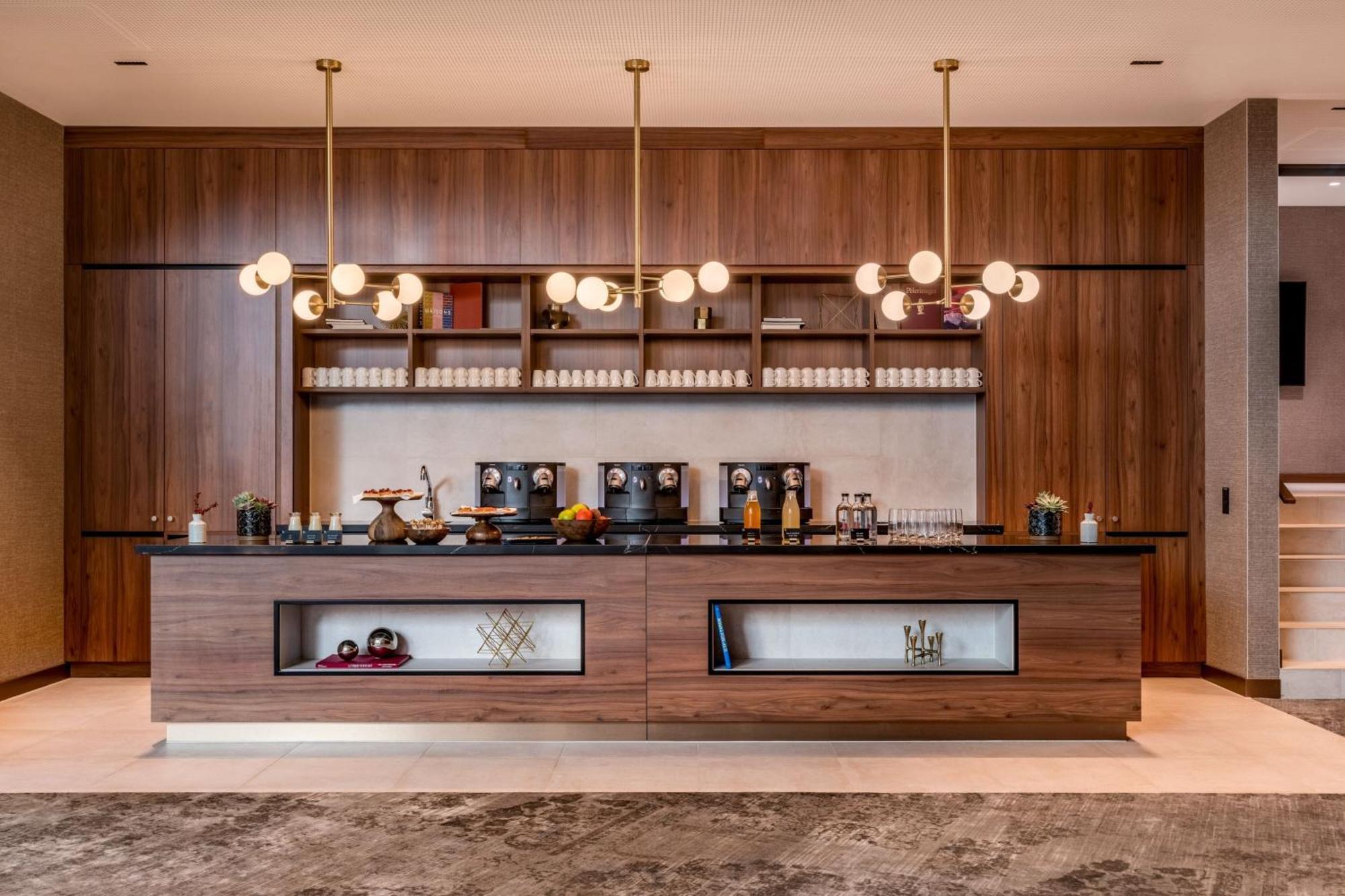 Geneva Marriott Hotel Мерен Экстерьер фото