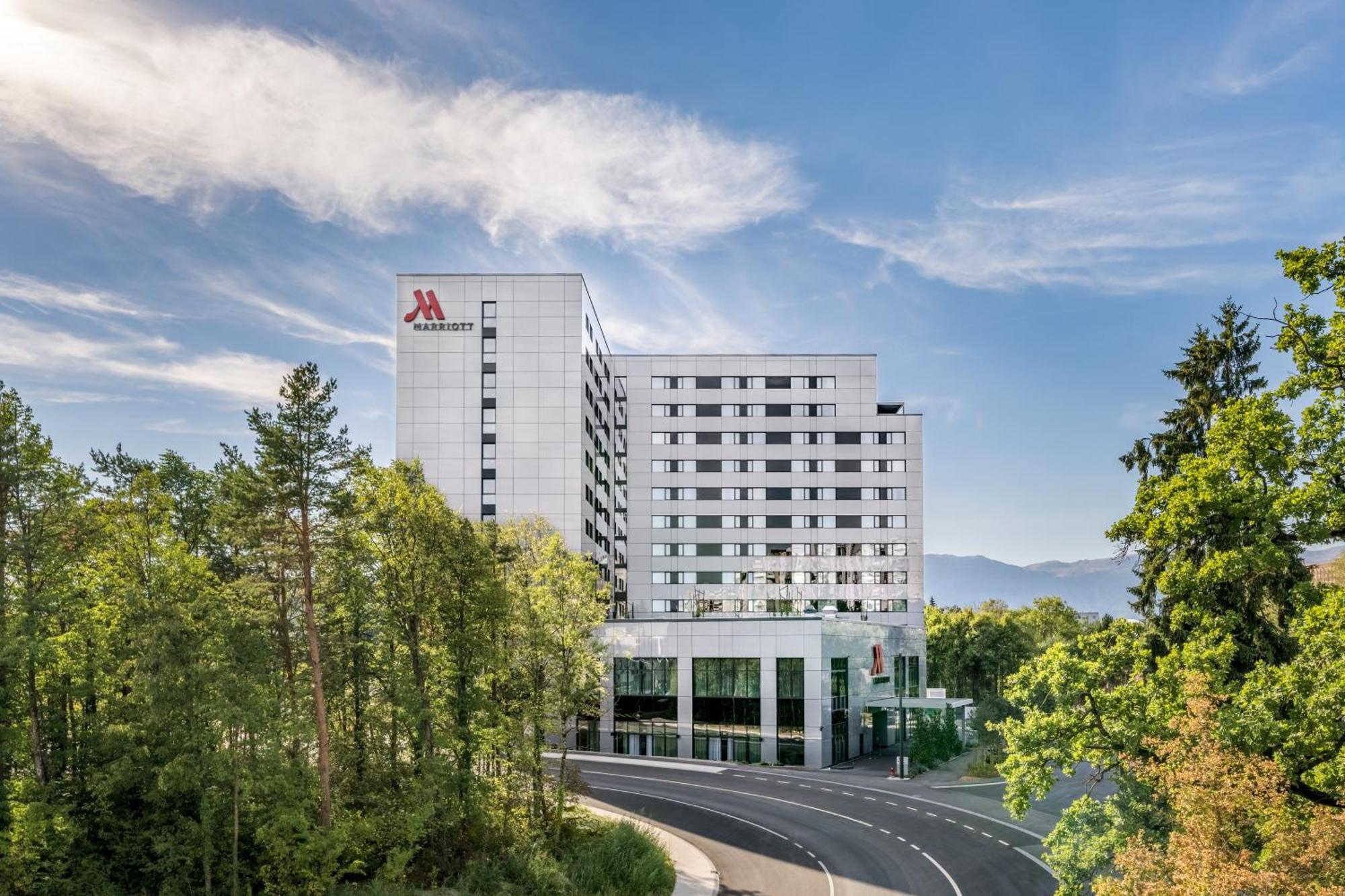 Geneva Marriott Hotel Мерен Экстерьер фото